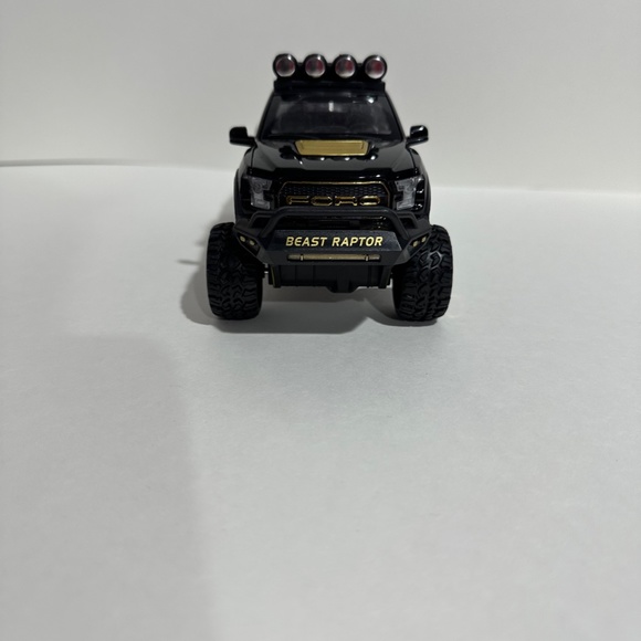 Ford Raptor 6x6 F150 Diecast Cars Trucks Toy Trucks Pickup Model Cars 1:24 Scale - Picture 1 of 7